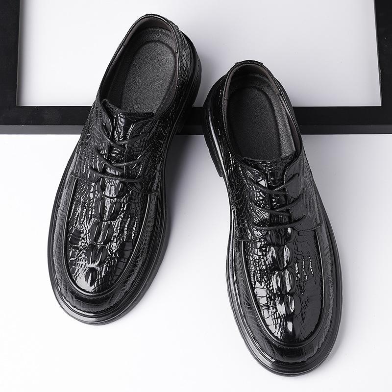 Fashion 2025 New Designer Crocodile-patterned Cow Leather Shoes Men British Style Suit Wedding Shoes Male Fashion Casual Dress Shoe Man