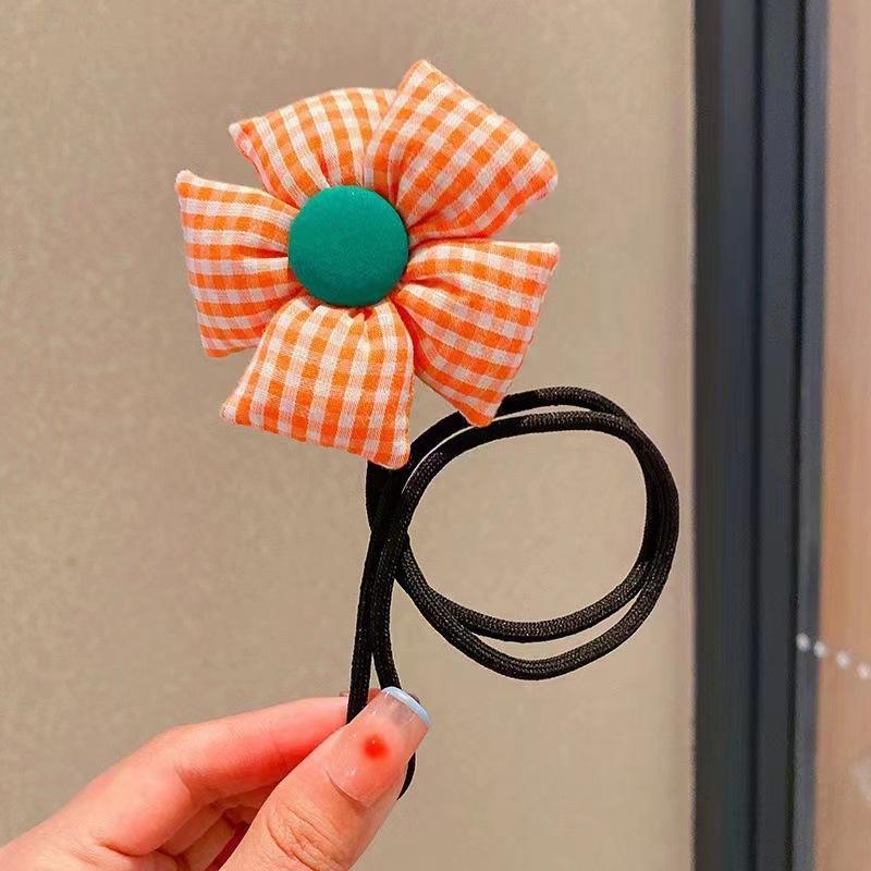 Charm Flower Children's Non-Scraping Ideal Tool Hair Flower Headpiece Hair Braid Maker 1 PC for Girls To Tie Their Hair Up Little Girl Hairpin Styler