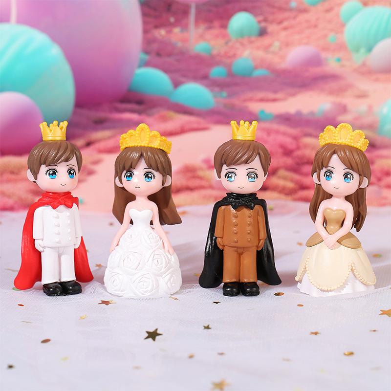 1Pair Mini Couples Figurines Micro Landscape Diy Miniatures Plastic Crafts Fairy Garden Moss Dollhouse Terrarium Home Decor