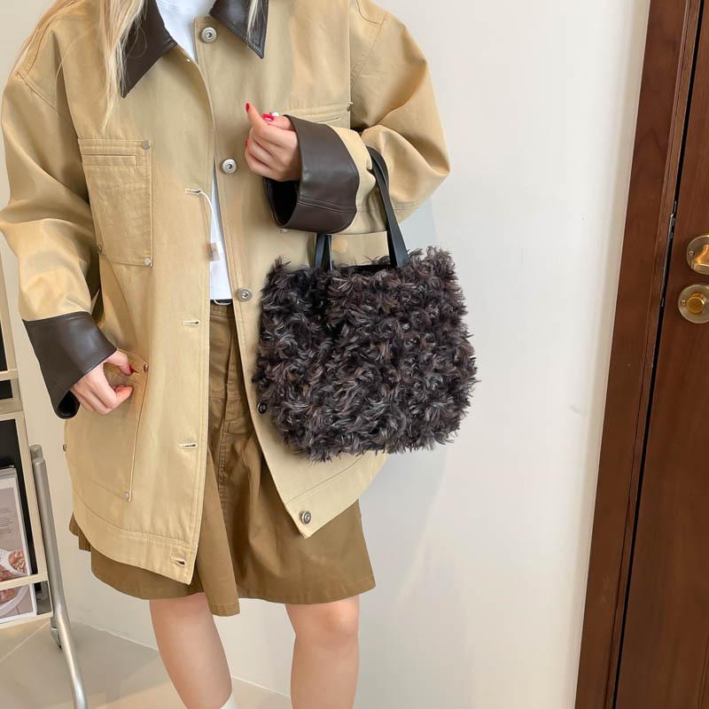 Simple Soft Plush Shoulder Bags for Women Versatile Solid Color Ladies Winter Furry Bag Lightweight Female Handbag Casual Tote