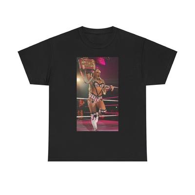 חולצת WWE של טיפאני סטראטון