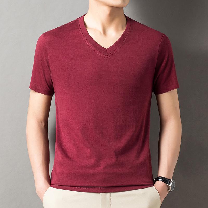 

Мужская однотонная хлопковая футболка с V-образным вырезом и короткими рукавами - летняя легкая