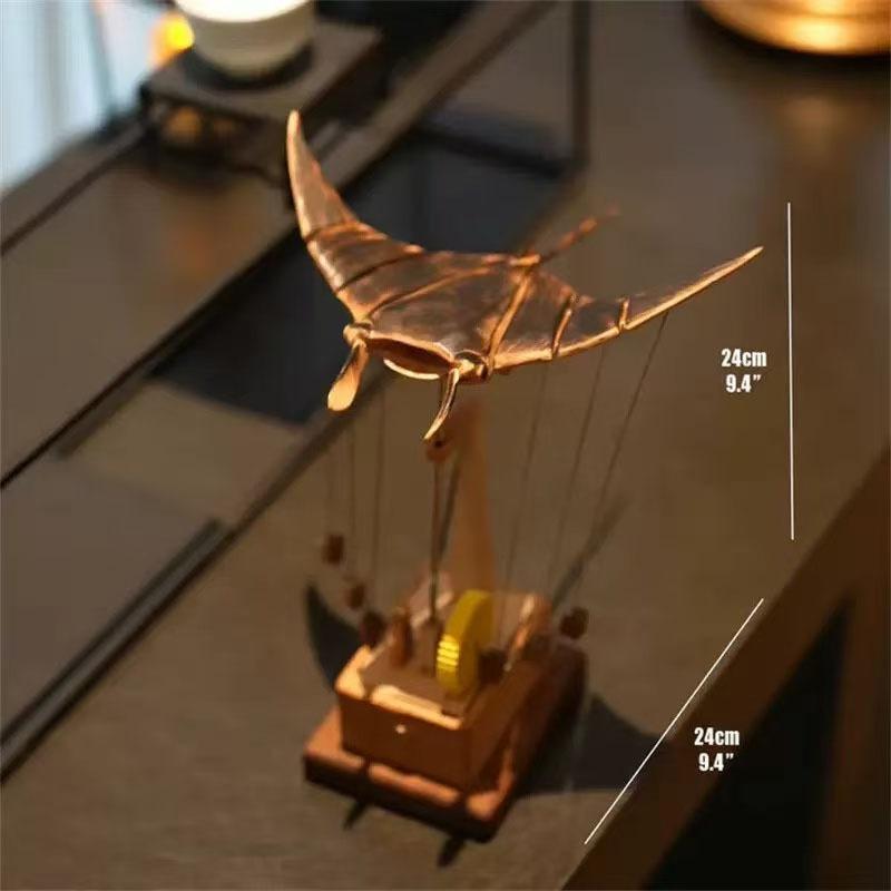 Handgefertigtes Elektrisches Bionisches Mantarochen-Ornament aus Holz, Motorisierte Schwimmfigur, Heim Wohnzimmer Arbeitszimmer Büro Schreibtischdekoration