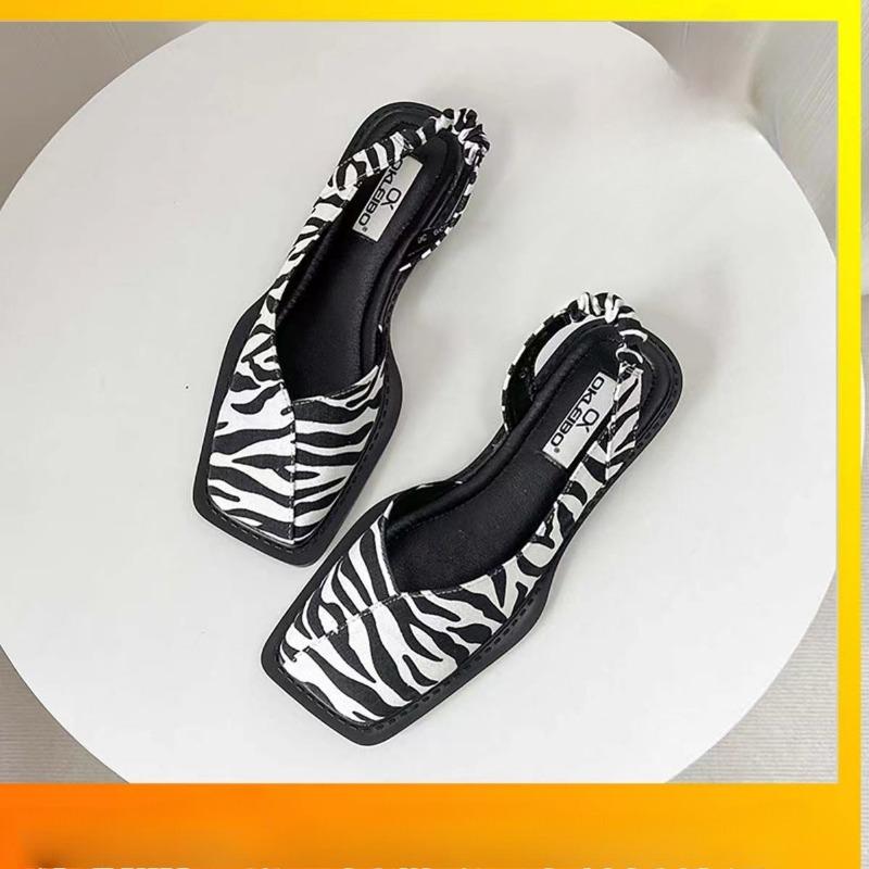 Summer Pleated Elastic Sandals Square Toe Fashion Women Slippers Women Deep Toe Sandals Women Designer Sandals