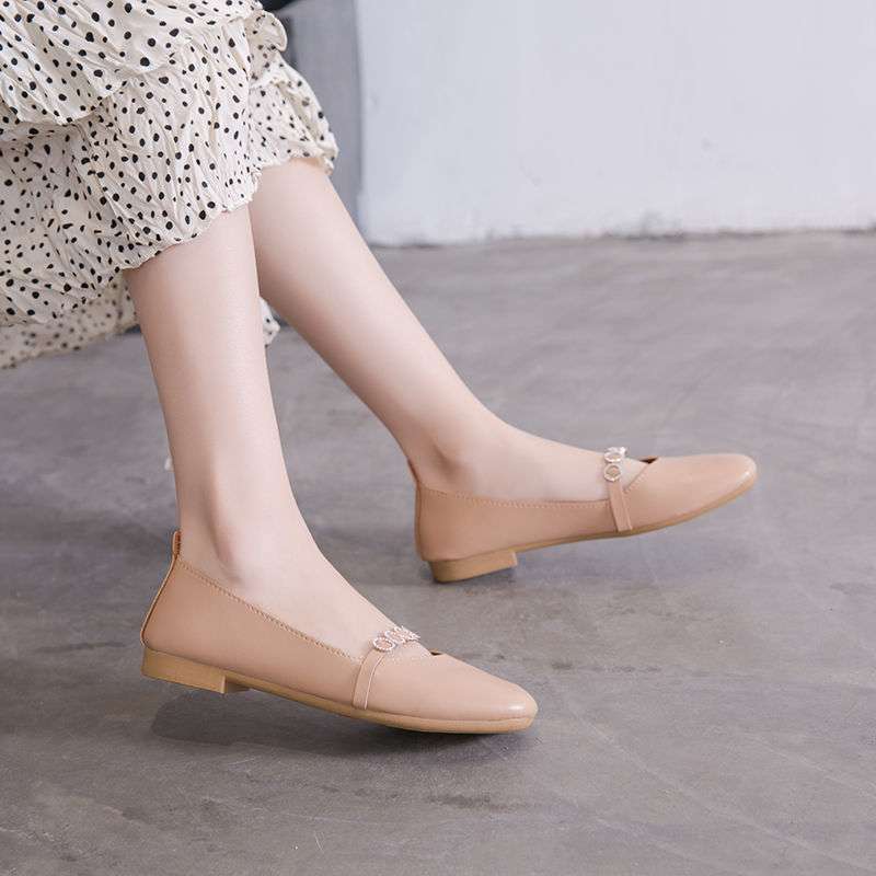 2025 New Women's Shoes Spring and Summer Doudou Shoes Fashionable Versatile Medium Heel Single Shoes Women's Flat Mother Work Shoes