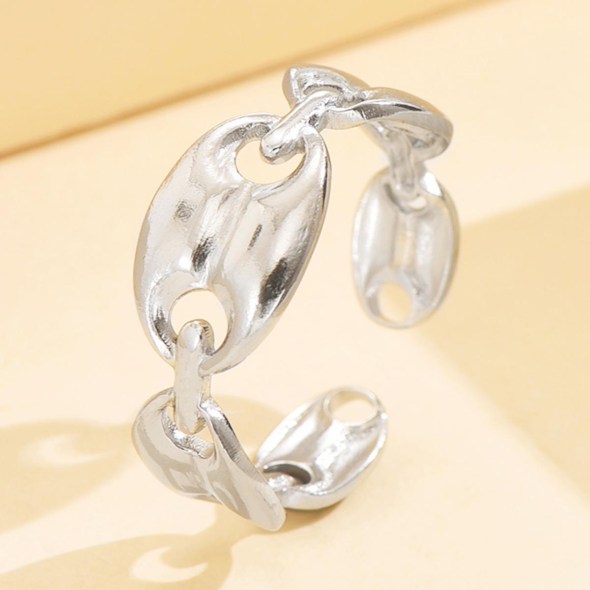 18K Gold Open Oval Chain Ring in Geometric Style - Stainless Steel, Vacuum Plated for Women