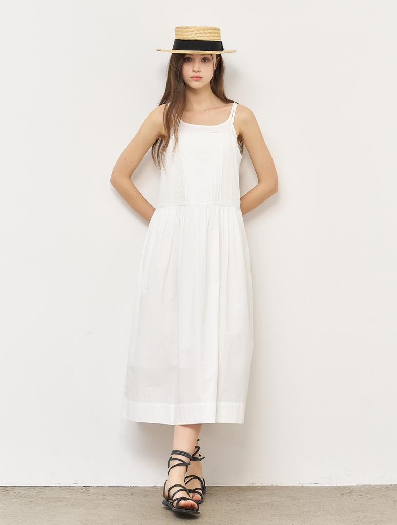 General Idea Loose Fit Cotton Sleeveless Long Dress [White] / Wbe2L15508