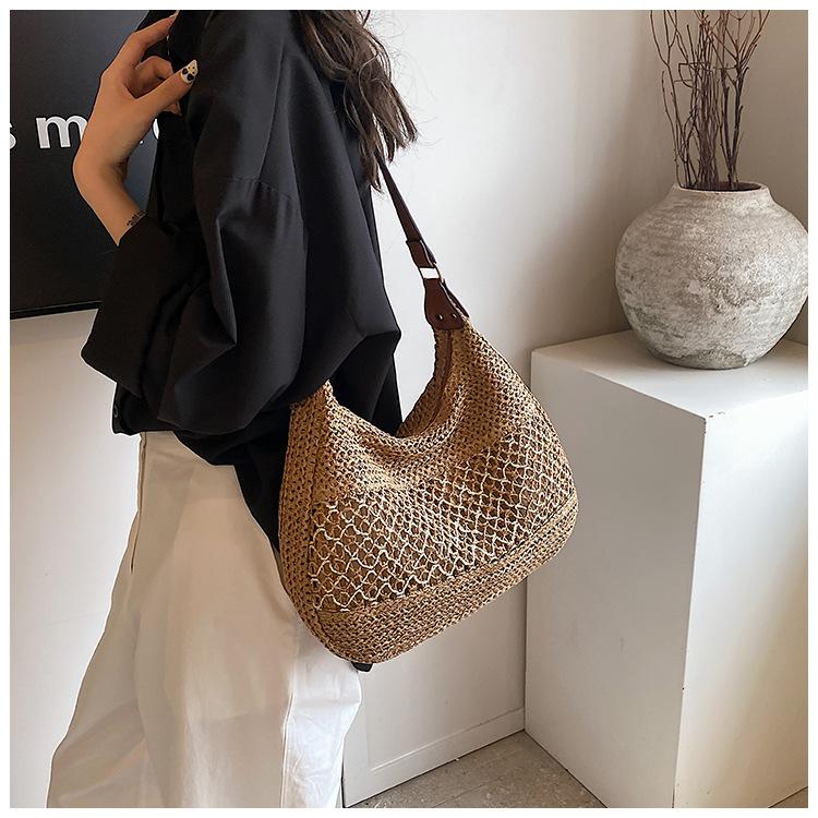 Holiday Wind Beach Straw Bag Women's New Fashion Hollow Woven Bag Casual Versatile Shoulder Messenger Bag Woven Straw Tote Bag for Women