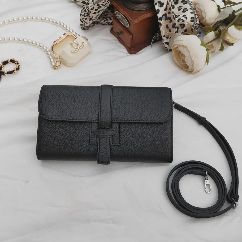 2025 Large Capacity Women's Wallet: Top Layer Cowhide, Long Handbag with Litchi Pattern