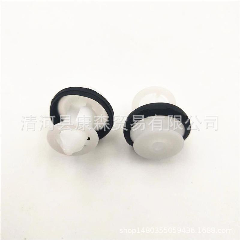 Changan Ounuo Zhishang XT Yidong CS35 Clip-Schnalle für die Innenverkleidung der Kofferraumtür