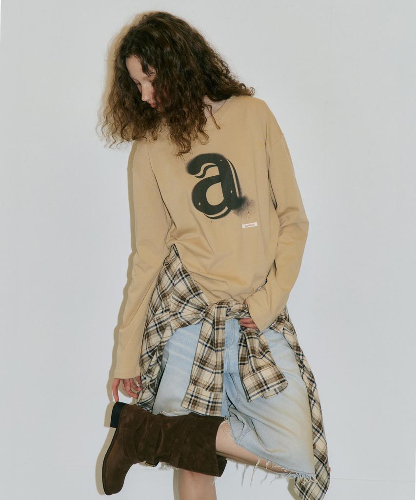 AUTHENTI A Logo Long Sleeve T-Shirt_Beige