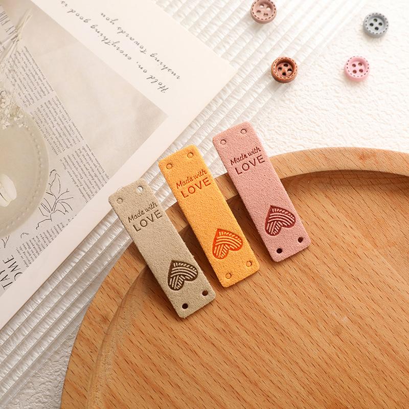 10Pcs Multicolor Rectangle Heart Leather Labels For Garments Tag Sewing Supplies Handmad Materials Diy Crafts Decor