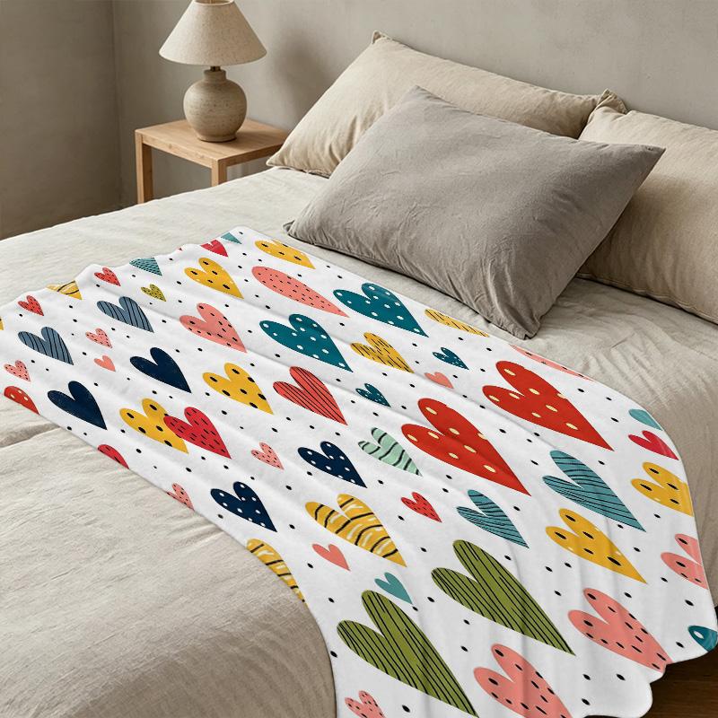 Thick Flannel Fleece Blanket Heart Pattern, Soft Cozy Colorful Design, Ideal for Home, Guest Room & Valentine’s Gift
