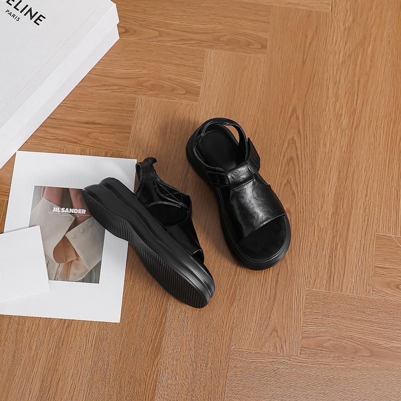 Britische Retro Sommer neue Sandalen Damen dicke Sohlen erhöhen die Höhe, offene Zehen flache Sohlen sind leicht, einfach zu tragen, machen nicht müde, Sandalen Damen