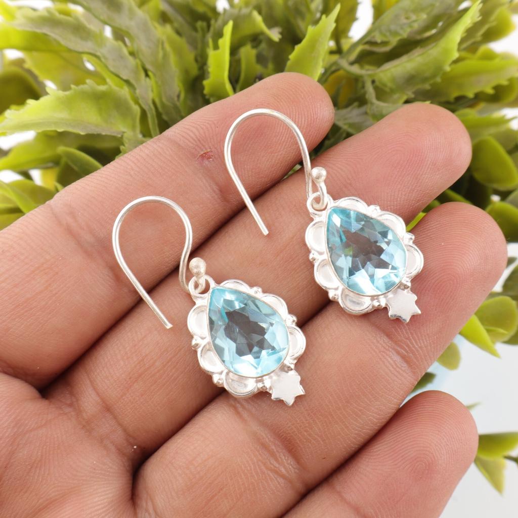 Sky Blue Topaz Gemstone 925 Sterling Silver Handcrafted Jewelry Hook Earrings EE-163-8