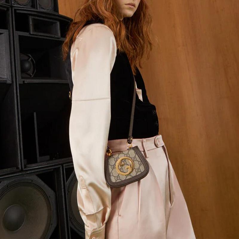 Gucci Blondie GG Supreme Mini Shoulder Bag Beige Brown Leather Gold Hardware Crossbody Bag for Women Daily Commute Shopping 698635-K9GSG-8358