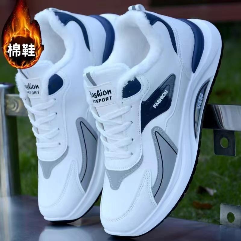 Broken size men's shoes new autumn and winter velvet thickened sports shoes platform non-slip casual shoes men's cotton shoes