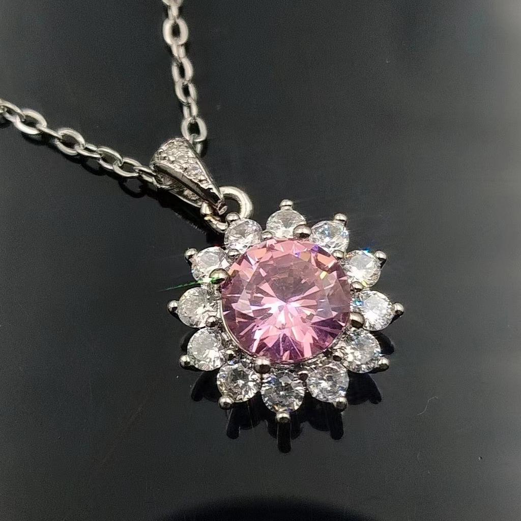 Jewelry Imitation 2 Carat Zircon Sunflower Necklace Women's Silver Plated Zircon Pendant Clavicle Chain