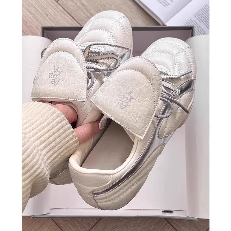 Cowhide Version~ Flat Bottom Retro Flip Forrest Gump Shoes Women's Round Head Casual Shoes Women's Lace-up German Training Shoes Sports Shoes Tide