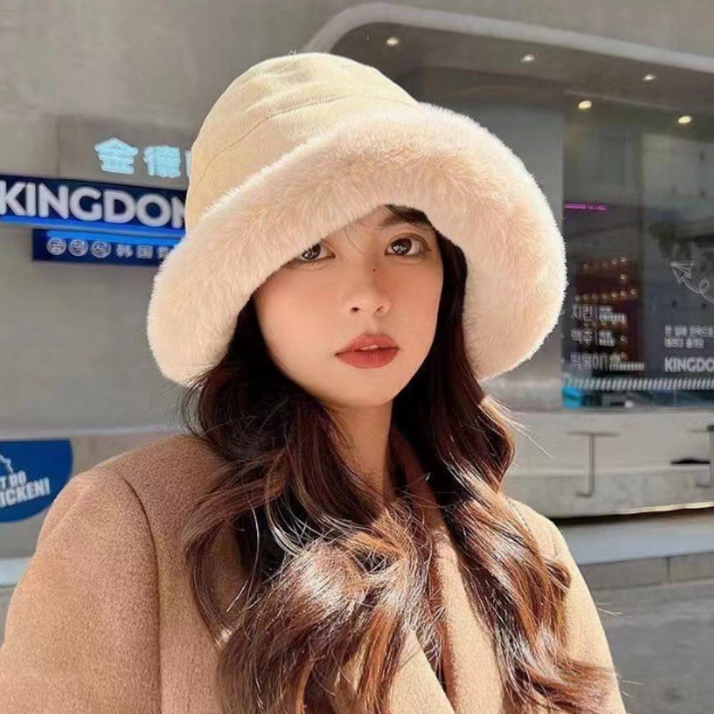 Winter Women's Pretty Cliet Soft Bonnet Fur Fleece Hat