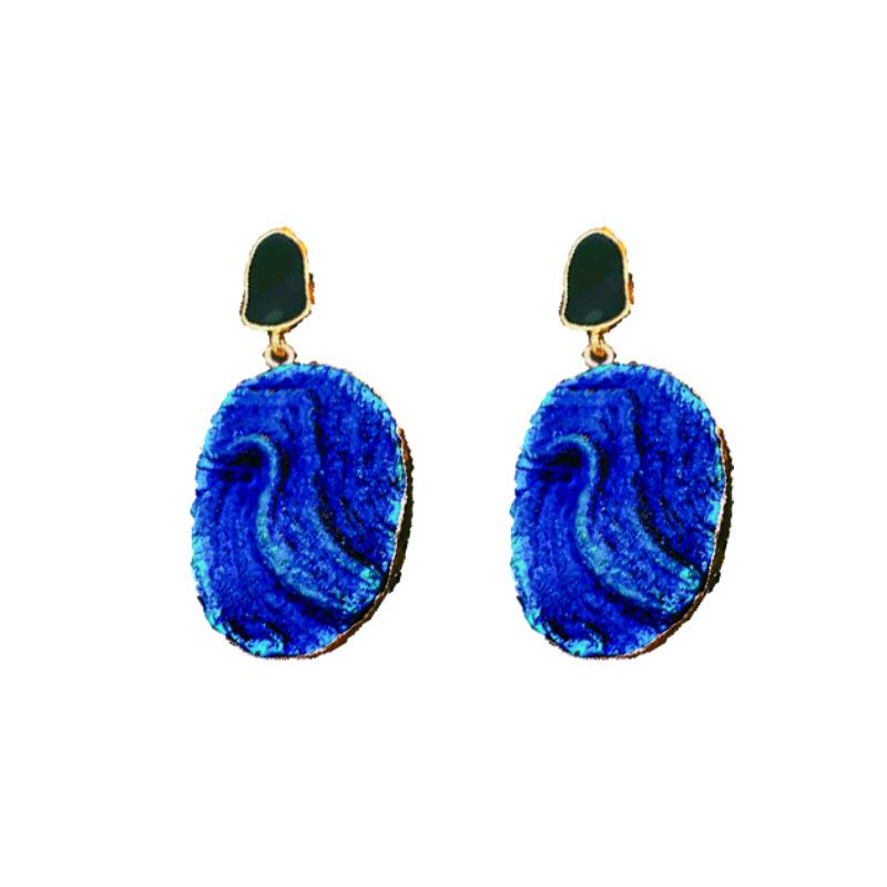 Middle Aged Wrinkled Oil Dripping Irregular Retro Style Earrings