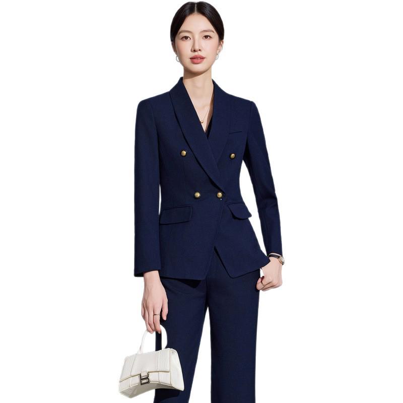 Damen Herbst/Winter Professioneller Anzug - Eleganter Stil für Hotelmanagerin oder Kosmetikerin Arbeitskleidung