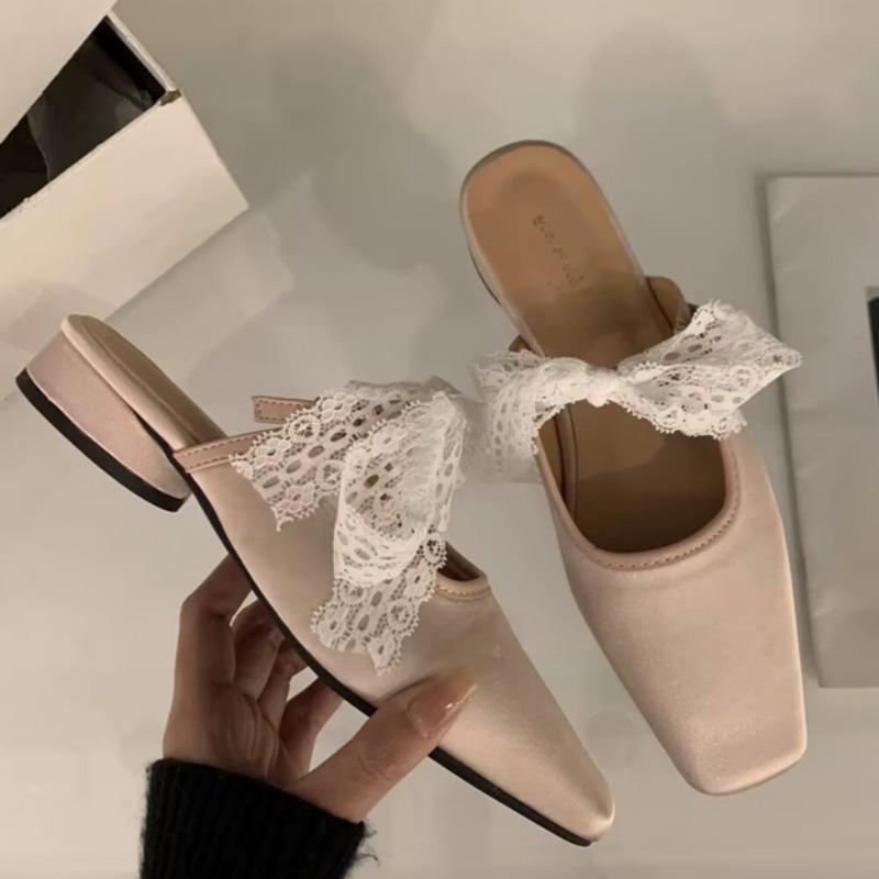 Fashion Women's Fashion Baotou Slippers Spring New Square Head Shallow Mouth Lace Butterfly Knot Anti-slip Wear-resistant Sandals