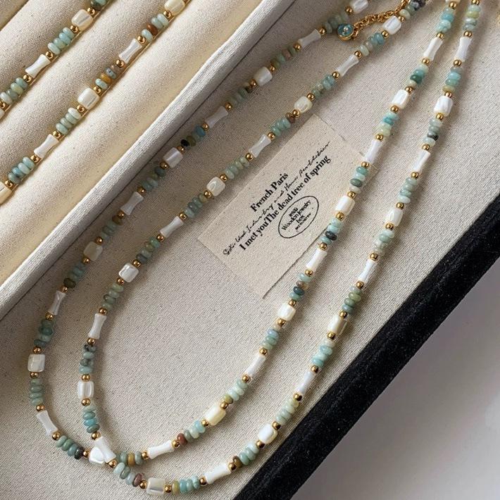 Elegant Green Stone & Mother-of-Pearl Bamboo Necklace – Women's Mixed Metal Choker