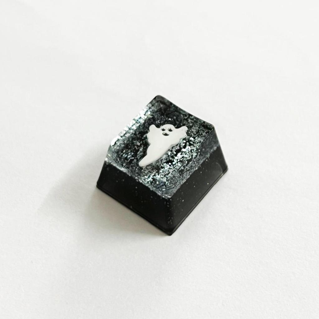 Translucent Resin Halloween Bat Keycaps for Mechanical Keyboards