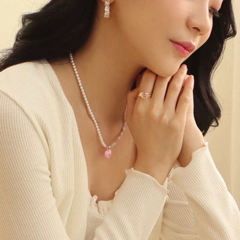 VINTAGEPINK Pink Heart Volume Heart Pink Pub Bead Necklace