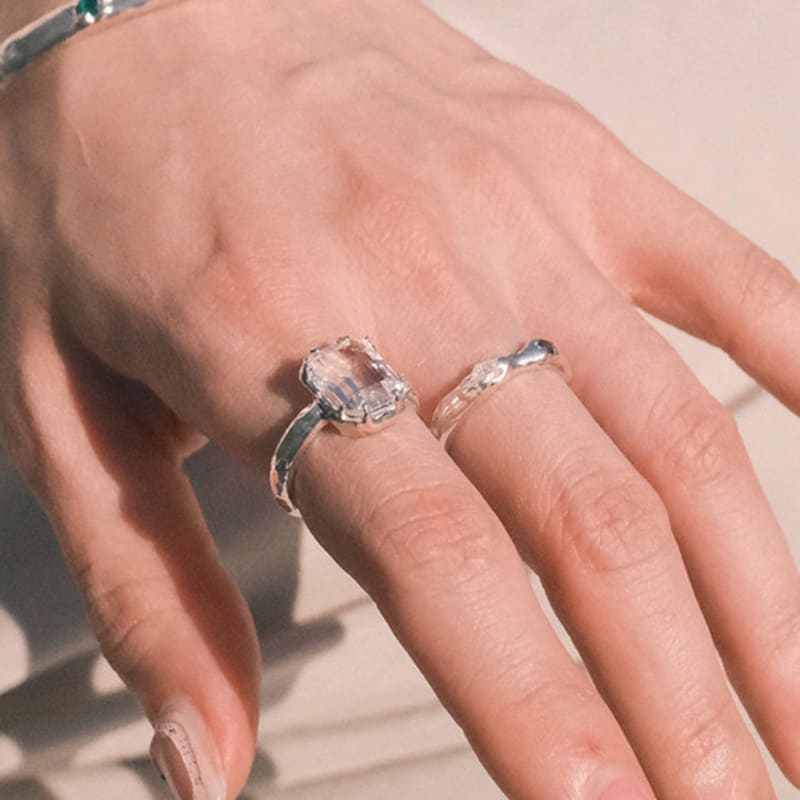 

studio curve 2stone ring White + Blue + Pink