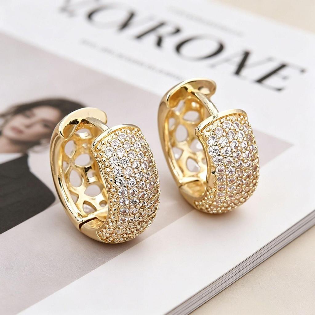 High-End Luxury Copper Zirconia Ear Cuff Hoop Earrings for Women