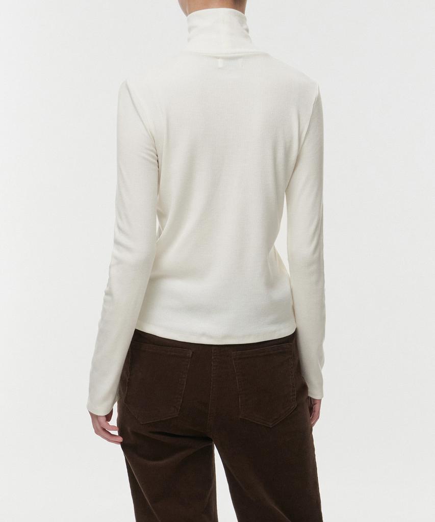MUSINSA STANDARD WOMAN [Heat Standard] Women'S Ribbed Slim Turtleneck T-Shirt [Cream]