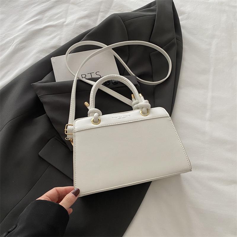 Large-capacity Bag Women's Versatile 2025 Spring and Summer Solid Color New Simple Shoulder Shopping Bag High-value Small Square Bag