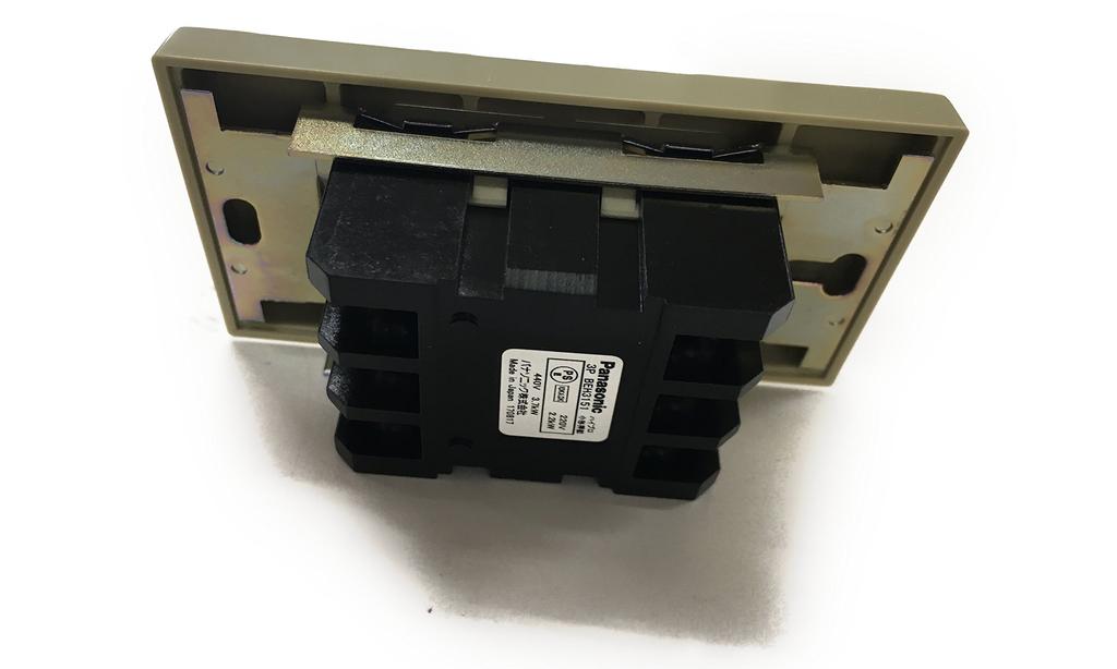 Panasonic BEH3151 Miniature Pushbutton Flush with Plate High-Pro Switch, 3P, Mount,