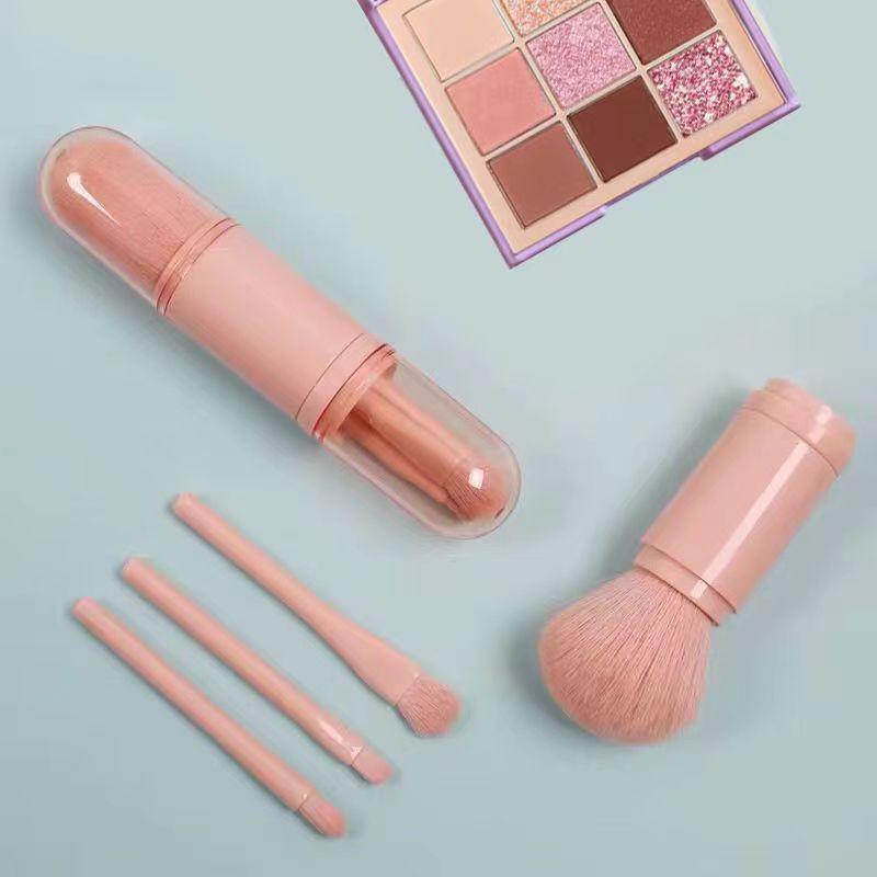 Kompaktes 4-in-1 Make-up Pinselset für Reisen - Lidschatten- & Puderpinsel enthalten