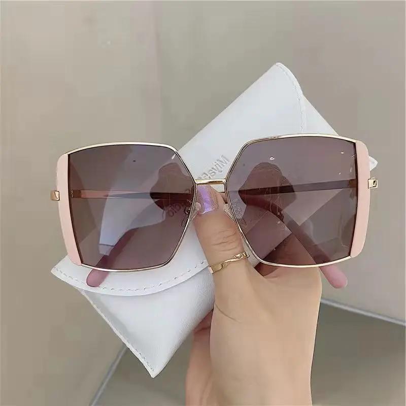 New Fashion Square Sunglasses Woman Brand Designer Metal Sun Glasses For Women Outdoor Driving Eyewear Uv400
