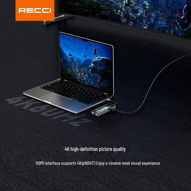 REIS 6-in-1 USB-C Hub Adapter