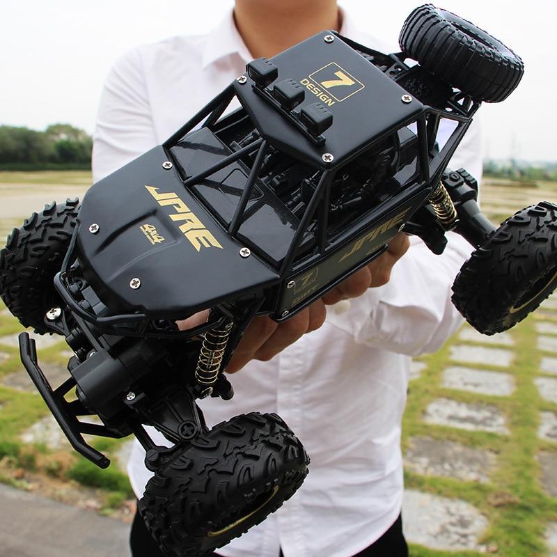 Yeni 1:12 4WD RC Araba 2.4G Radyo Kontrol Araba Buggy Off-Road Uzaktan Kumanda Arabalar Kamyon Erkek Oyuncakları Çocuklar için