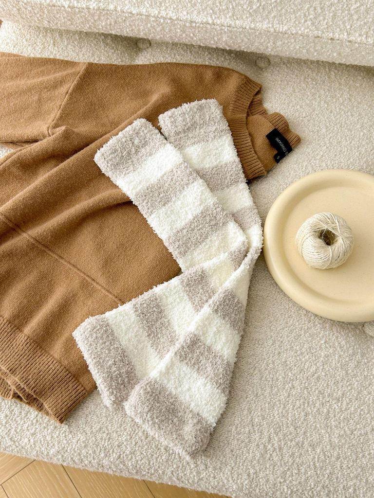 Winter Coral Fleece Over-the-Knee Leg Warmers - Thick, Warm Knee Pads & Sleep Socks for Men and Women