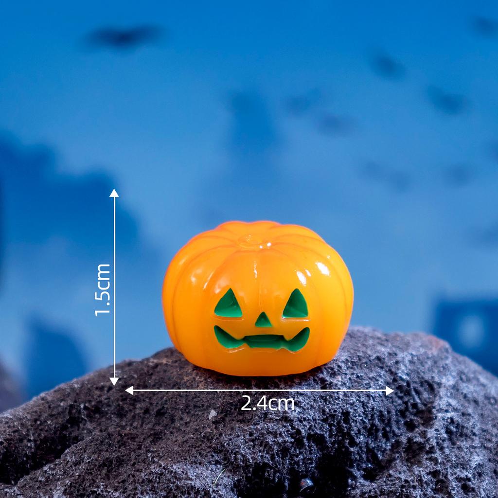 Car Center Console Decorative Ornaments Micro Landscape Creative Halloween Witch Ghost Pumpkin Mini Ornaments
