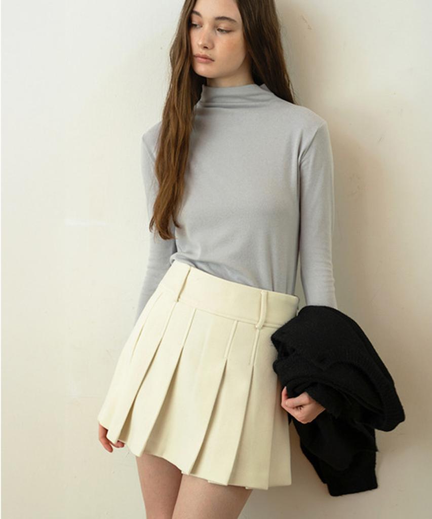 Aejeuipeu Soft Wool Pleated Mini Skirt (Ivory)