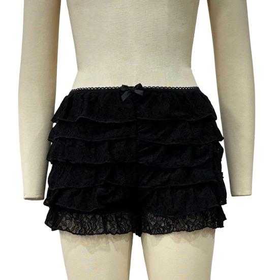 Women Summer Shorts Multi-layered Scattered Hem Ruffle Lace Trim Beach Shorts Lolita Style
