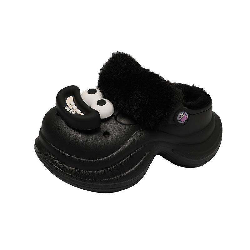 Cartoon cute fun hole shoes women's summer wear thick-soled non-slip student Internet celebrity bag head half slippers clouds