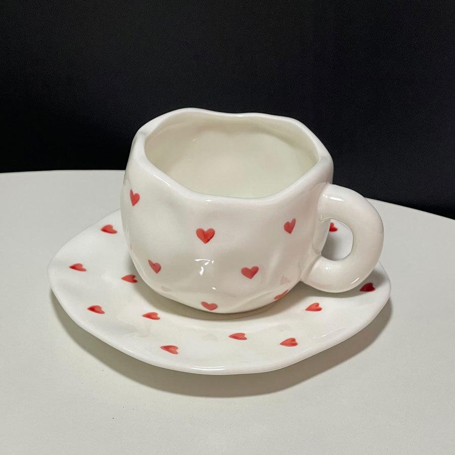 Nordic Hand-Painted Small Flower Red Little Love Ceramic Coffee Cup And Saucer Hand-Pinched Irregular Afternoon Tea Cup And Saucer Set 300ml