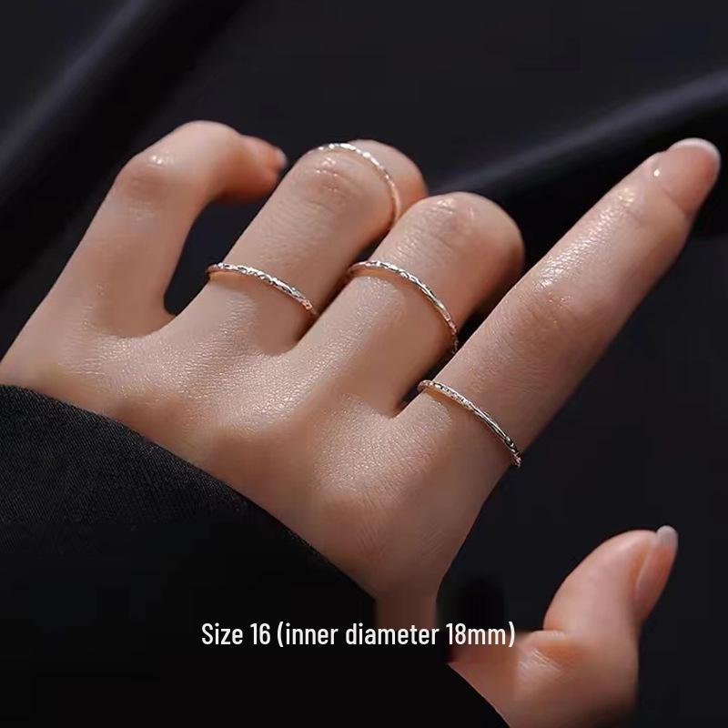 Bague Ouverte en Or Exquis: Style Japonais & Coréen, Alliance Fine Incrustée de Diamants, Empilable & Élégant Bijou de Doigt