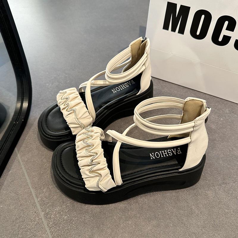 Muffin platform Roman sandals female 2025 spring and summer new French beautiful rhinestones with skirts fairy wind beach shoes