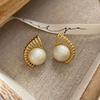 White Round Imitation Pearl Earrings for Women Golden Color Hollow Out Metal Side Stud Earrings Wedding Party Fashion Jewelry