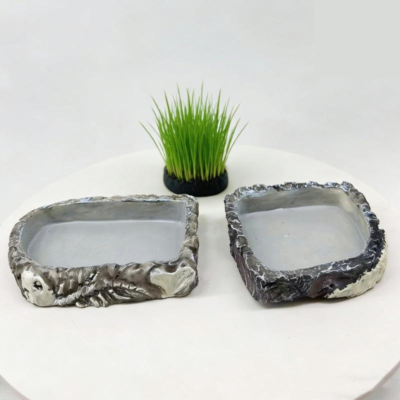 Small Animal Water Food Feeder Resin Feeding Bowl For Indoor And Outdoor Use For Various Amphibians Pet Feeding Tool
