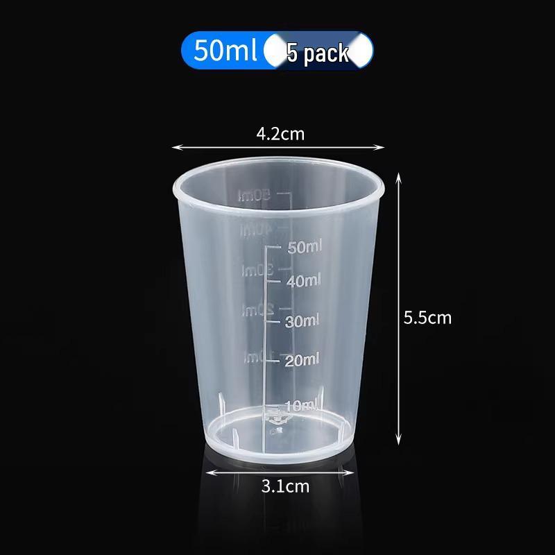 

Маленький пластиковый мерный стаканчик с крышкой, шкала 5 мл/10 мл/50 мл/100 мл для бытового или детского использования